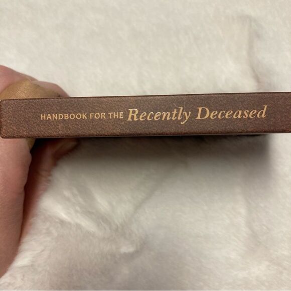 Beetlejuice x Revolution Handbook for the Recently Deceased Highlighter Palette - Picture 7 of 11